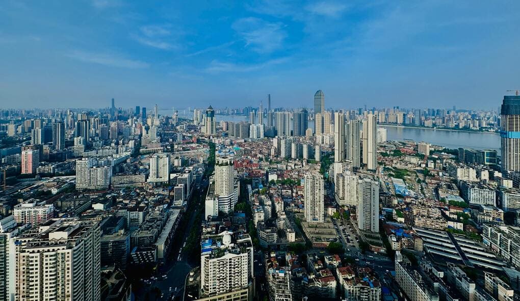 Impacto del reasentamiento y adquisición de tierras en Chile