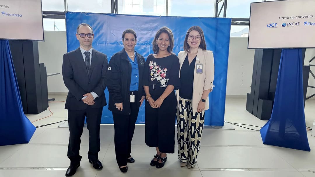 Ficohsa e INCAE impulsan líderes para un futuro empresarial sólido
